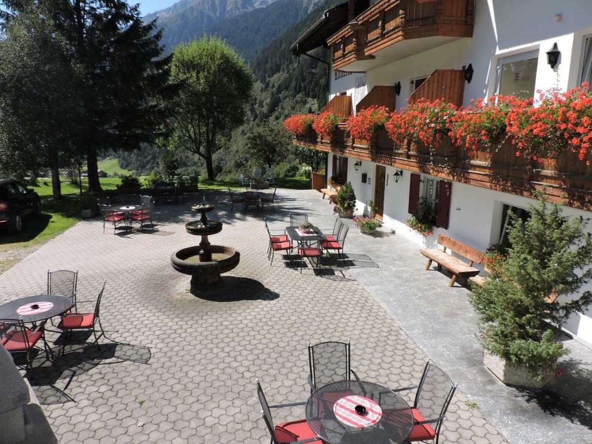 Aparthotel Kuhlerhof Anterselva di Mezzo Zewnętrze zdjęcie