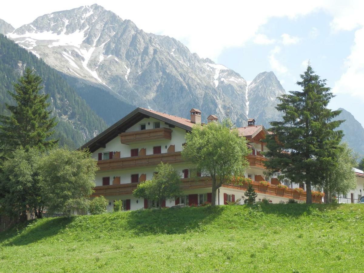 Aparthotel Kuhlerhof Anterselva di Mezzo Zewnętrze zdjęcie